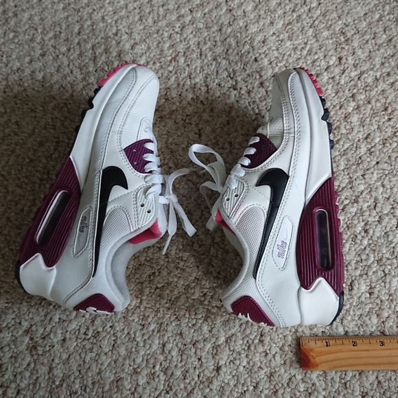 NIKE AIR MAX 90 white black dark beetroot DH1316-100 SIZE 7 - Picture 4 of 16